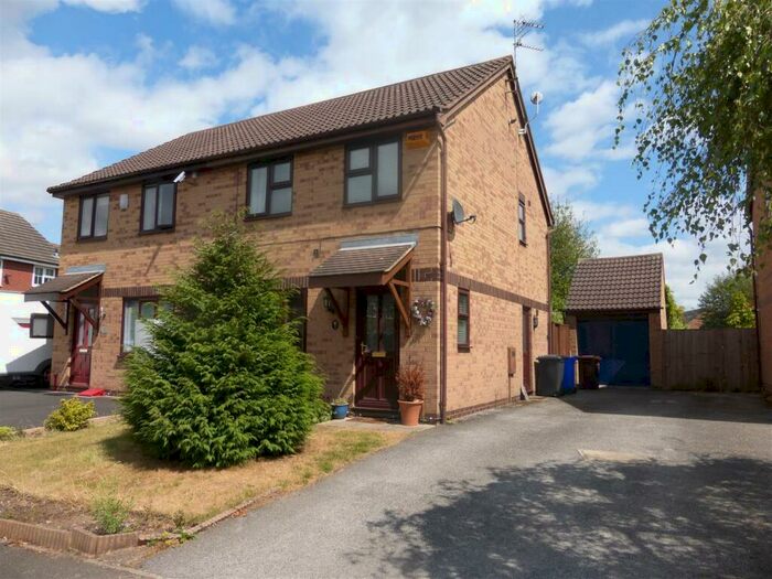 3 Bedroom Semi-Detached House To Rent In Keats Close, Long Eaton, Nottingham, NG10