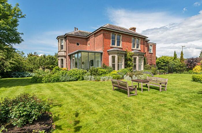 5 Bedroom Detached House For Sale In New Brighton Road, Emsworth, PO10