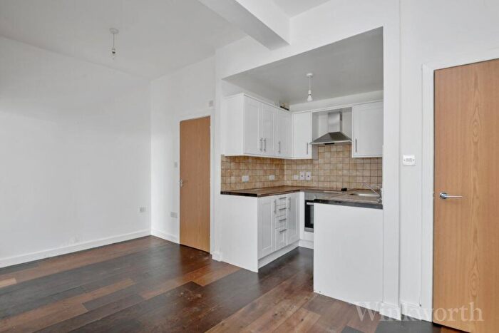 1 Bedroom Apartment To Rent In New Cross Road, London, SE14