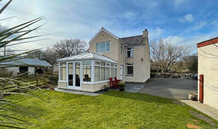 4 Bedroom Detached House For Sale In Brynrefail, Caernarfon, Gwynedd, LL55