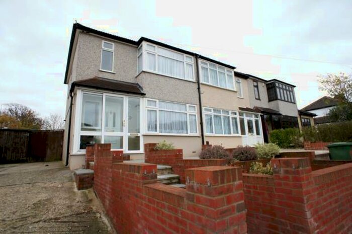 3 Bedroom Semi-Detached House To Rent In Garland Road, London, SE18