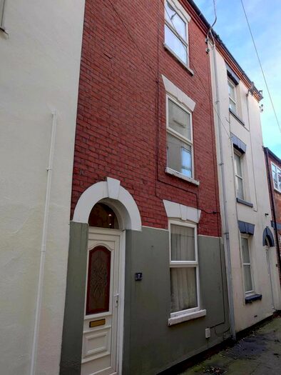 3 Bedroom Terraced House To Rent In Row, North Quay, Great Yarmouth, NR30