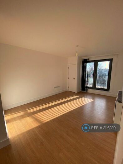 1 Bedroom Flat To Rent In Vale Road, Crosby, L23