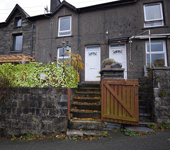 2 Bedroom Terraced House For Sale In Pengelli Terrace, Blaenau Ffestiniog, LL41