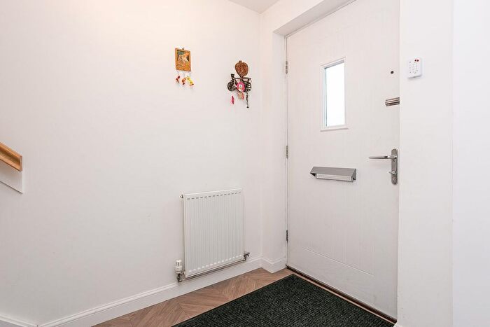 3 Bedroom Terraced House For Sale In Craw Yard Drive, Edinburgh, EH12