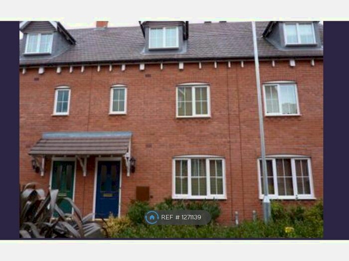 4 Bedroom Terraced House To Rent In Paddock Way, Hinckley, LE10