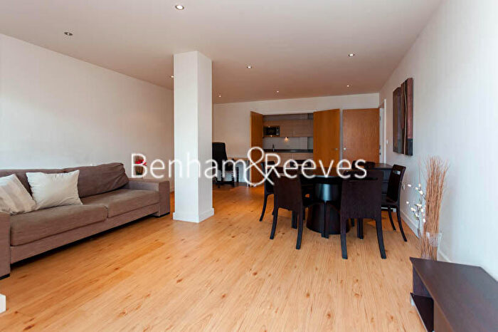 2 Bedroom Apartment To Rent In Heritage Avenue, Colindale, NW9