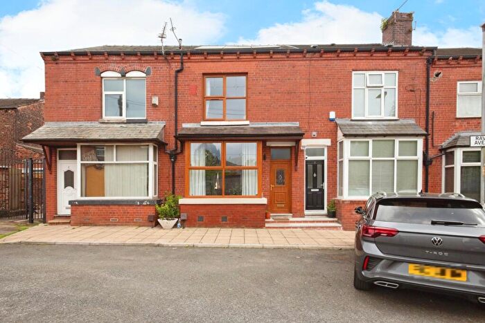 3 Bedroom Terraced House For Sale In Ravine Avenue, Manchester, M9