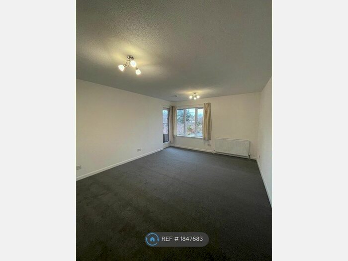 2 Bedroom Flat To Rent In Abbotsford Crescent, Edinburgh, EH10