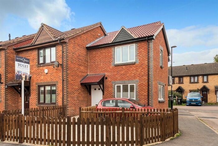 2 Bedroom End Of Terrace House To Rent In Tarragon Close, New Cross, SE14