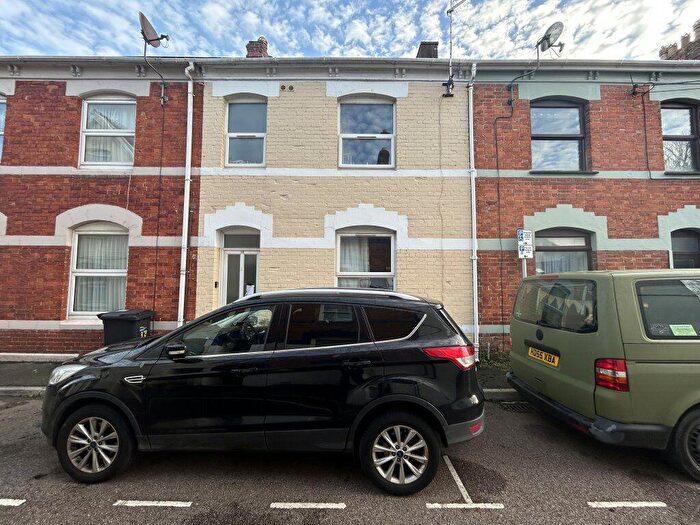 4 Bedroom House To Rent In Barnstaple, EX32