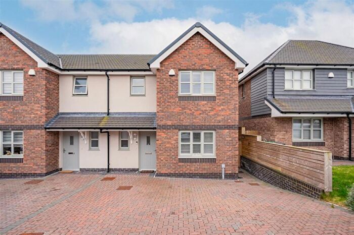 3 Bedroom Semi-Detached House For Sale In Parc Pentywyn, Deganwy, LL31