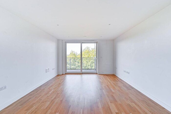 1 Bedroom Flat For Sale In Octavius Street, Deptford, London, SE8