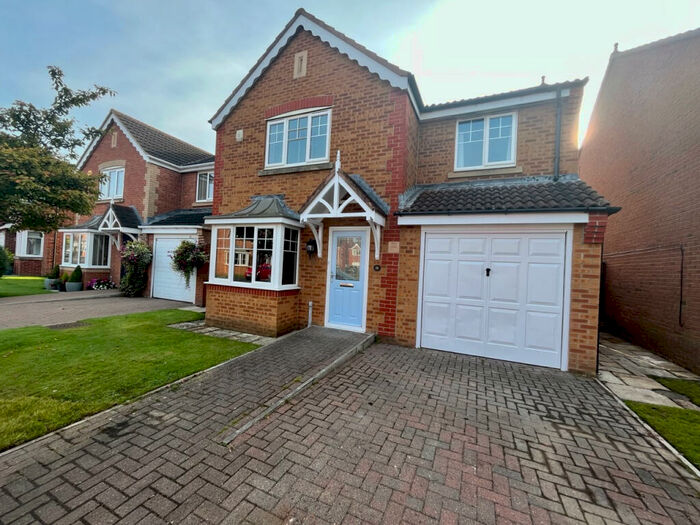 4 Bedroom Detached House To Rent In Weymouth Drive, Biddick Woods, DH4