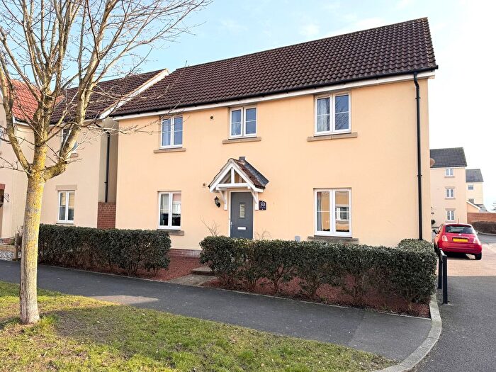 4 Bedroom Detached House For Sale In The Finches, Portishead, Bristol, BS20
