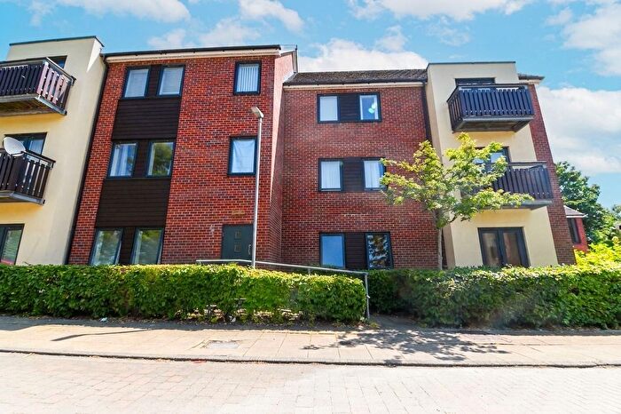 2 Bedroom Flat For Sale In Mere Drive, Swinton, M27