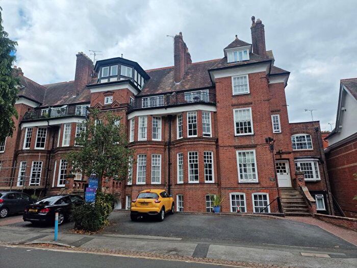 1 Bedroom Detached House To Rent In Stoneygate Road, Leicester, LE2