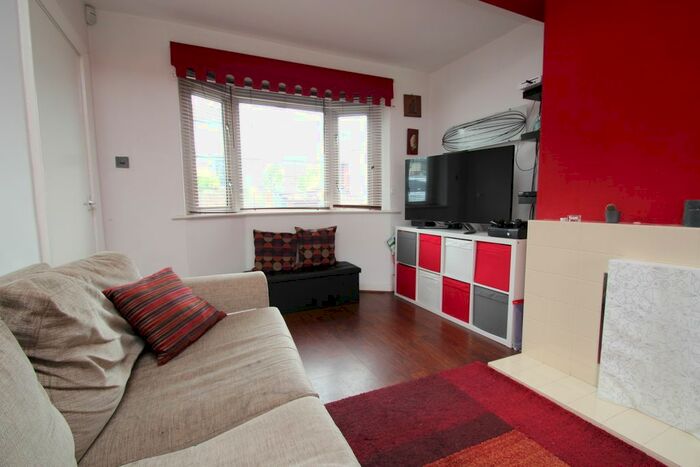 3 Bedroom Terraced House To Rent In Burley Wood Crescent, Burley, Leeds, LS4