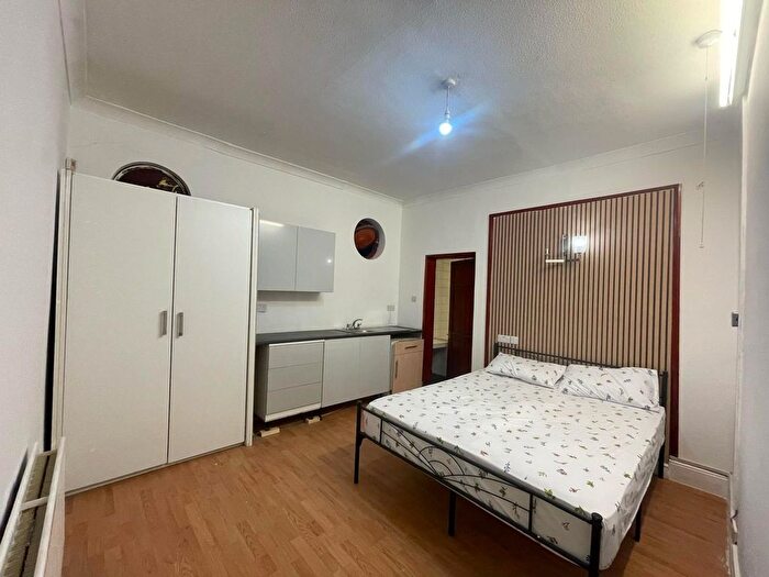 Studio To Rent In Ilford, IG3