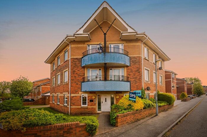 2 Bedroom Flat For Sale In Navigation Way, Birmingham, B18