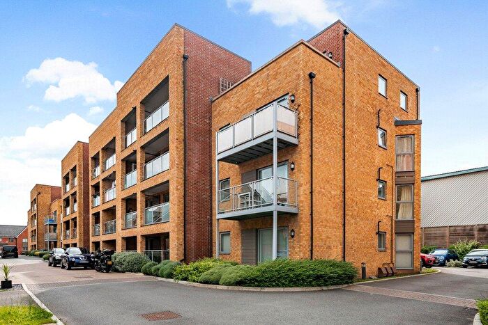2 Bedroom Apartment For Sale In Discovery Drive, Swanley, Kent, BR8