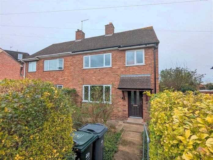 3 Bedroom Semi-Detached House To Rent In Beauchamp Road, Malvern, WR14