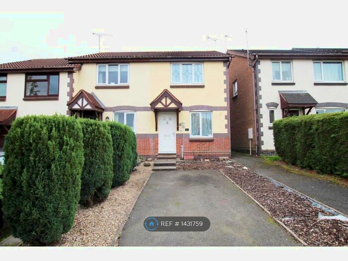 2 Bedroom Detached House To Rent In Wye Dale, Church Gresley, Swadlincote, DE11