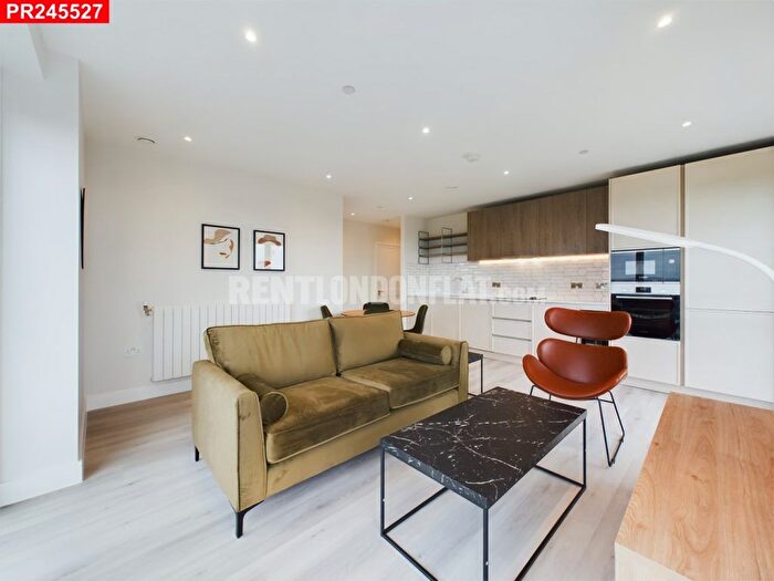 2 Bedroom Flat To Rent In Astell Road, Kidbrooke, SE3