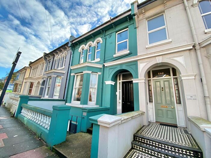 1 Bedroom Apartment To Rent In Eastern Road, Brighton, BN2