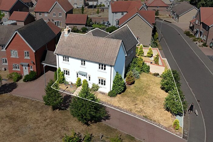 4 Bedroom Detached House For Sale In St. Marys Road, Kentford, CB8