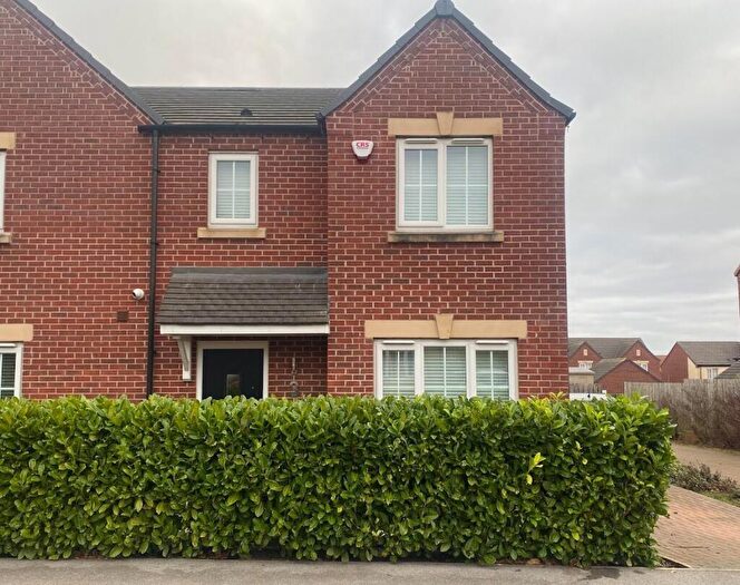 3 Bedroom Semi-Detached House To Rent In Wheatley Drive, Cottingham, HU16