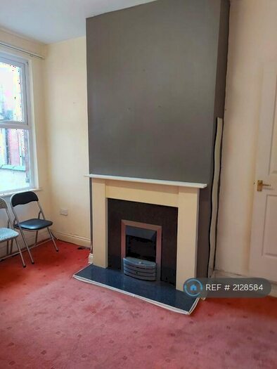 2 Bedroom Terraced House To Rent In Parry Street, Leicester, LE5