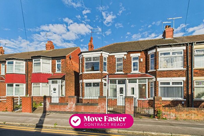 3 Bedroom End Terrace House For Sale In Luton Road, Hull, HU5