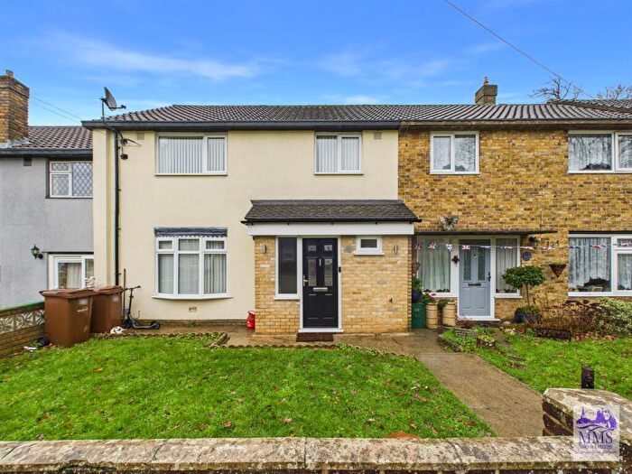 3 Bedroom Terraced House For Sale In Sedge Crescent, Weeds Wood Chatham, ME5