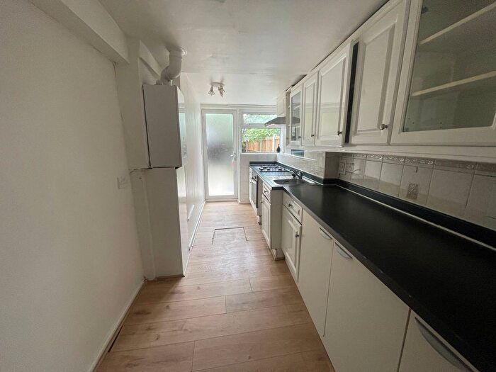 3 Bedroom Terraced House To Rent In Raynham Road, Edmonton, N18