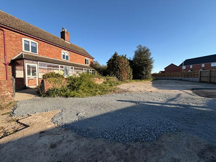 4 Bedroom Farm House For Sale In Briar Farmhouse, Briar Walk, Harleston, Norfolk, IP20
