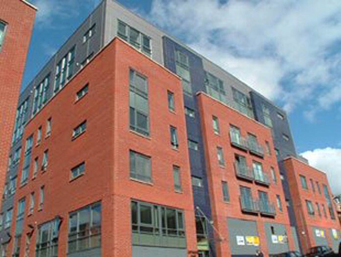 2 Bedroom Apartment To Rent In Citygate, L1