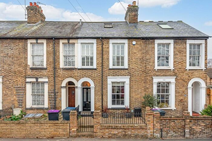 3 Bedroom Terraced House For Sale In Currie Street, Hertford, Hertfordshire, SG13