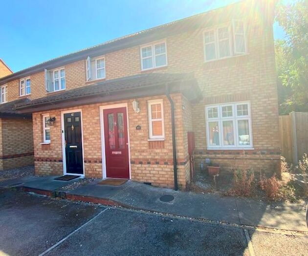 2 Bedroom House To Rent In Winwood Close, Deanshanger, Milton Keynes, MK19