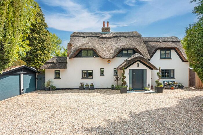 4 Bedroom Detached House For Sale In Norton Road, Riseley, RG7