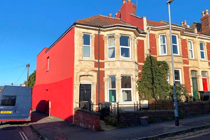 2 Bedroom Flat To Rent In Greenbank Road, BS5