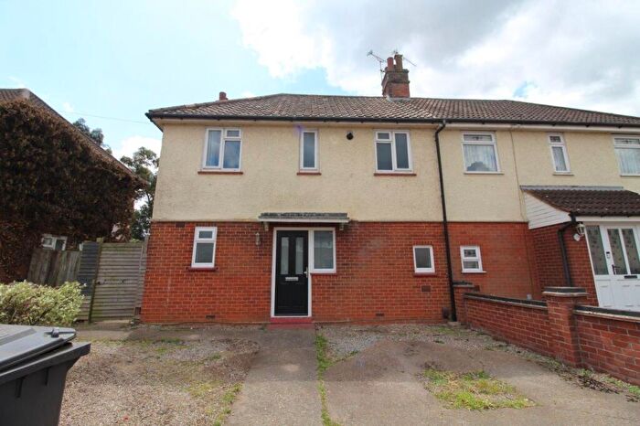 3 Bedroom Semi-Detached House To Rent In Landseer Road, Ipswich, IP3