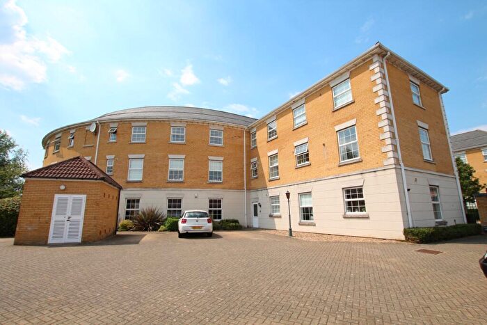 3 Bedroom Apartment To Rent In Queen Elizabeth Court, Greenwich Way, Waltham Abbey, EN9