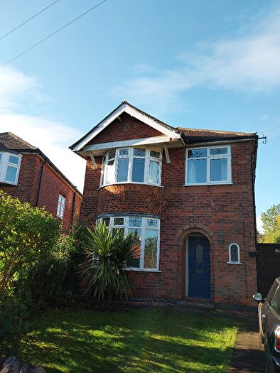 3 Bedroom Detached House To Rent In Nuthall Road, Nottingham, Nottinghamshire, NG8