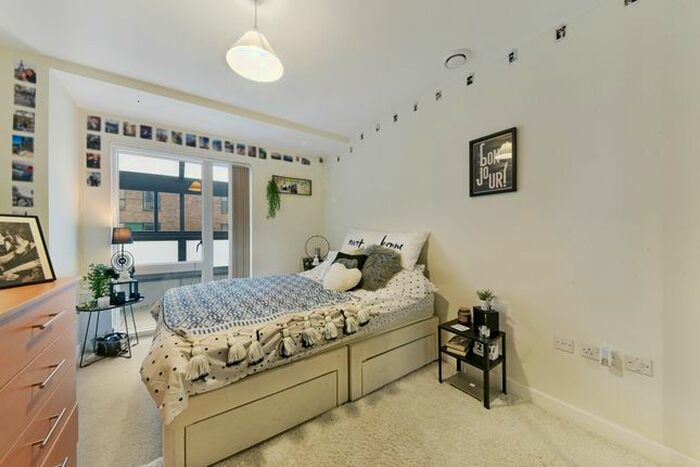 1 Bedroom Flat To Rent In Landmann Point, Peartree Way, Greenwich Millennium Village, Greenwich, SE10