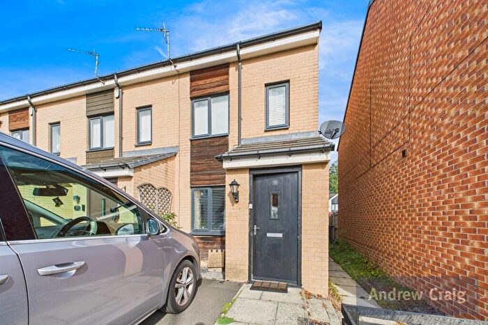 3 Bedroom End Of Terrace House For Sale In St. Aloysius View, Hebburn, NE31