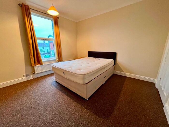 3 Bedroom End Of Terrace House For Sale In Burton Road, Lincoln, LN1