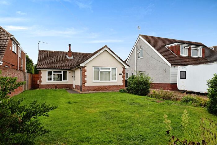2 Bedroom Bungalow For Sale In Copse Lane, Hayling Island, Hampshire, PO11