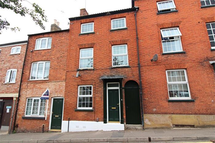 2 Bedroom House To Rent In Mill Hill Road, Market Harborough, LE16
