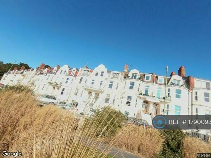 2 Bedroom Flat To Rent In Undercliff Road, Boscombe, BH5